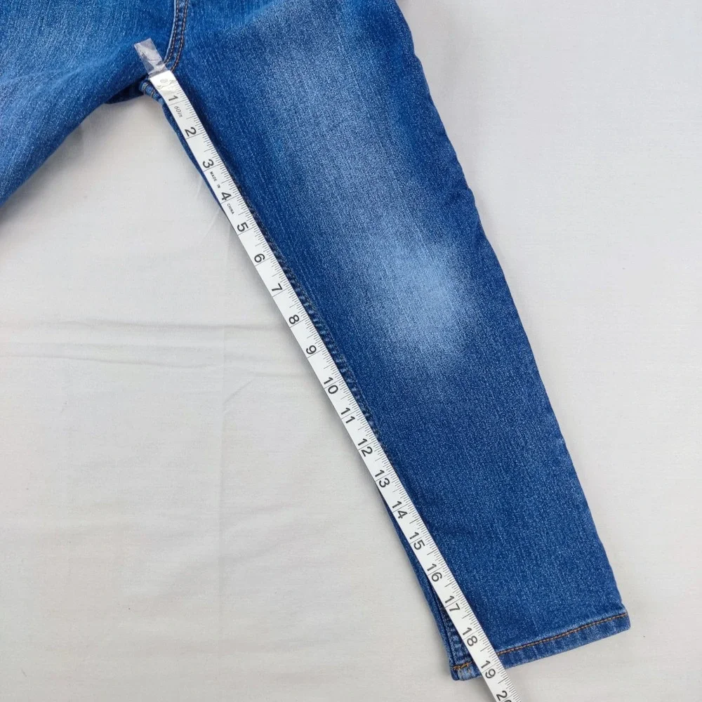 Carter's Jeans Kids Size 6 Blue Straight Leg Denim Pants Casual Classic Wash